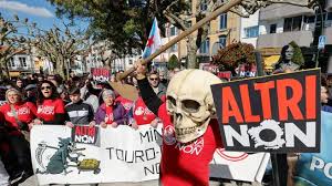 Tala de futuro: la Xunta de Galicia, Alfonso Rueda y el polémico proyecto de celulosa