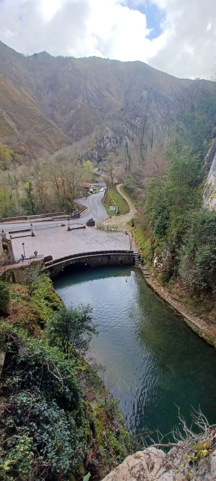Covadonga: Un Refugio de Paz y Belleza en el Corazón de Asturias