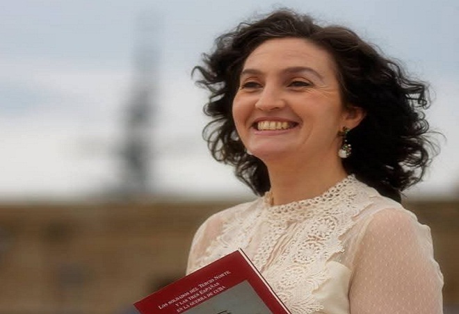 Anabel Bello Platas: Un Homenaje a la Historia y la Cultura de Ferrol