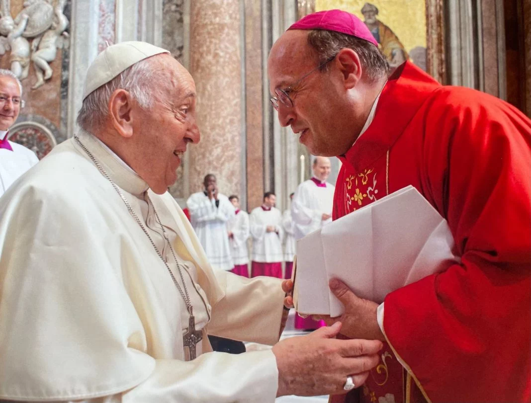 Una Voz que Abrió Puertas: El Legado del Papa Francisco según Mons. Francisco Prieto