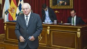 “A la Casa del Padre: en memoria del doctor José Pedrouzo Bardelas”